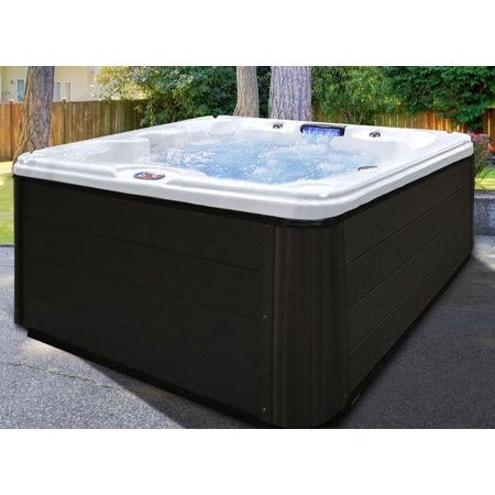 American Spas Hot Tub - AM730BW (6-7 Person)