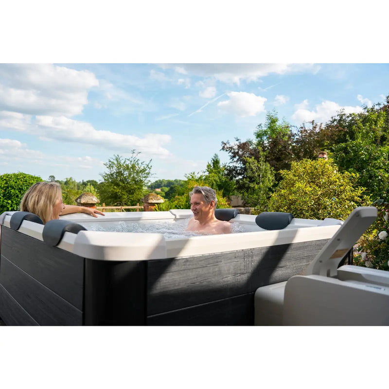 MSpa Frame Oslo Round 6 Person Inflatable Hot Tub Spa - F-OS063W